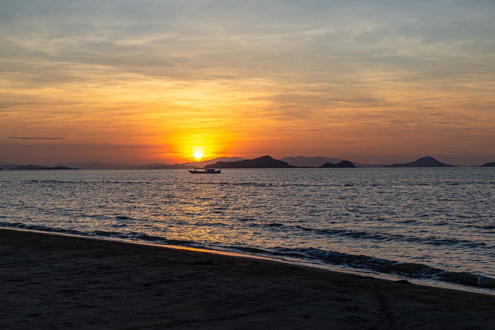 Sonnenuntergang auf Flores