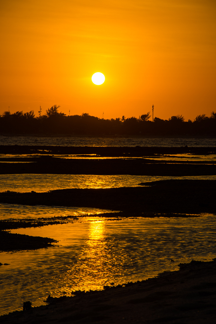 Sonnenuntergang auf Gili Meno