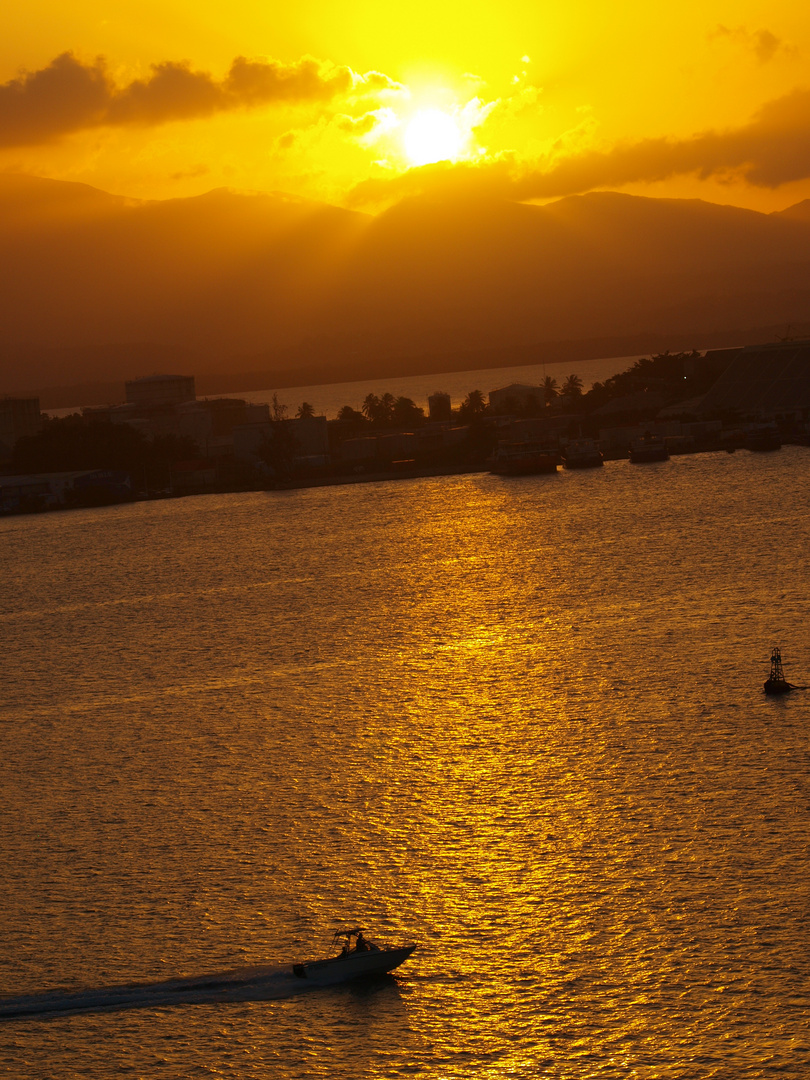 Sonnenuntergang auf Guadeloupe