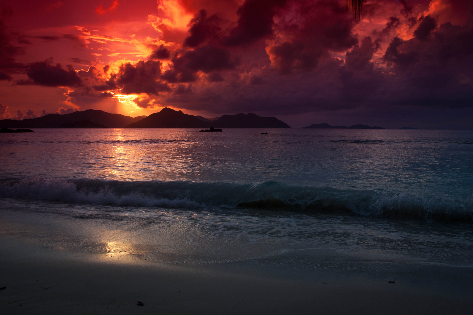 Sonnenuntergang auf LaDigue