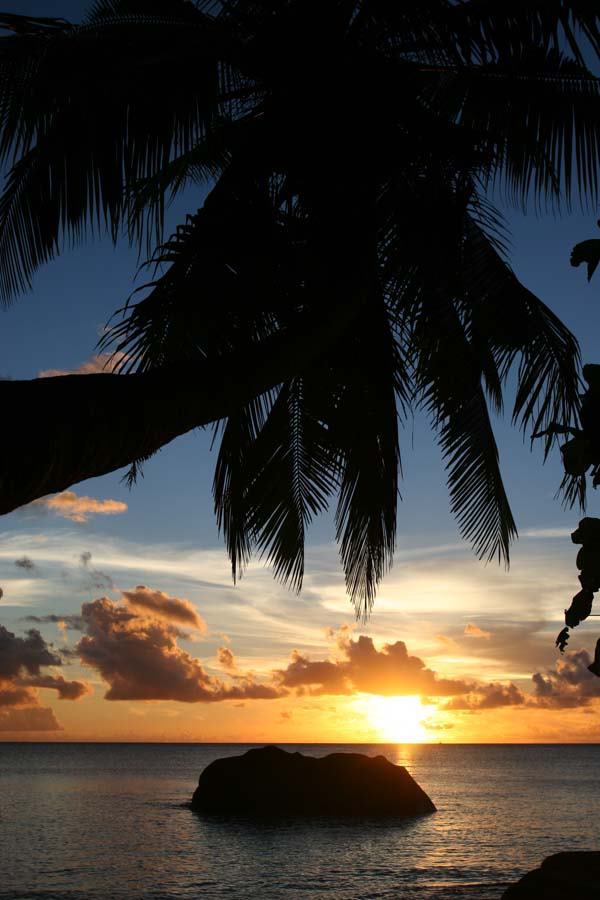 Sonnenuntergang auf Mahé (Seychellen)