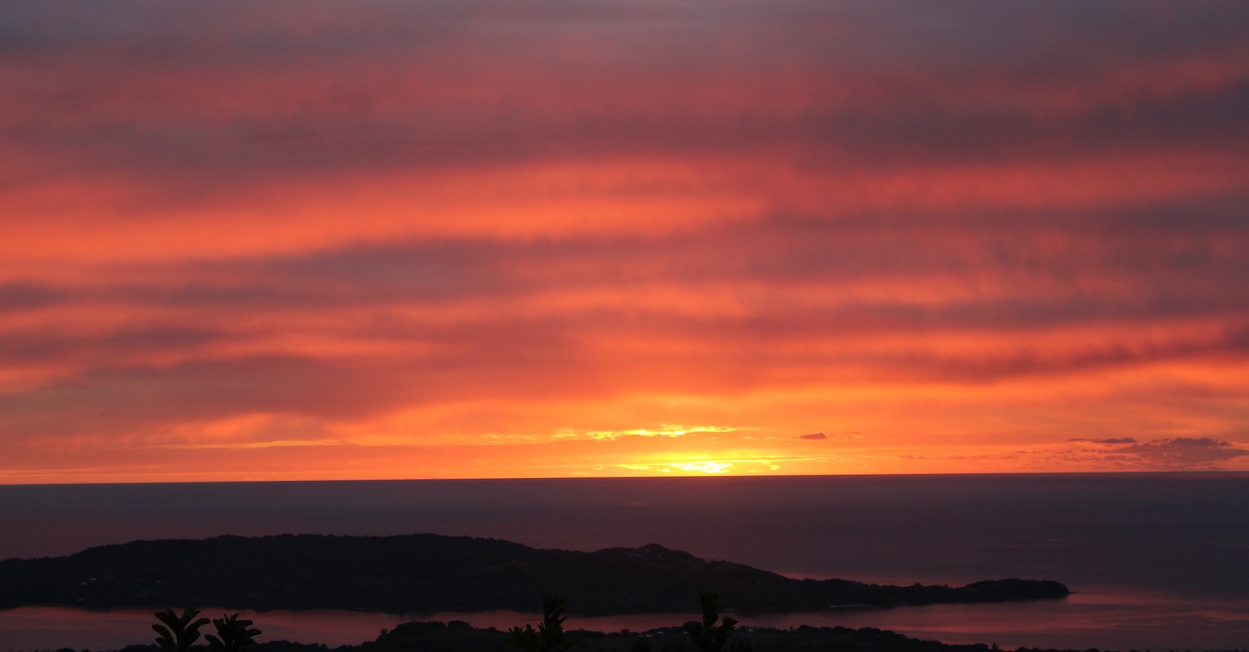 Sonnenuntergang auf Mont Passot Hugel