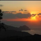 Sonnenuntergang auf Sizilien von einem kleinen Felsendorf Polina fotografiert