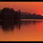 Sonnenuntergang aus Sicht des o-beinigen Stockentchens