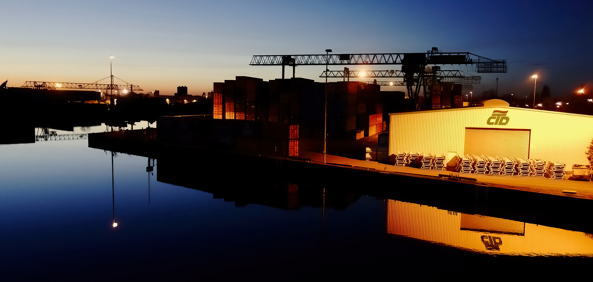 Sonnenuntergang... Foto & Bild | industrie und technik, landschaft