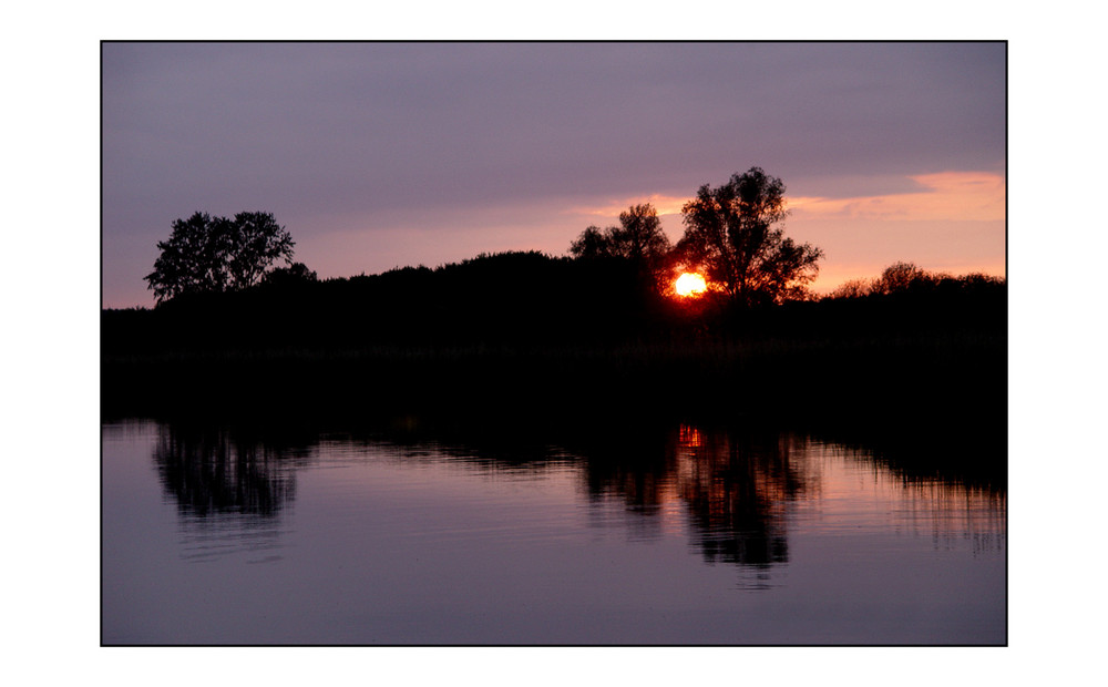 ..Sonnenuntergang Beetzsee.....