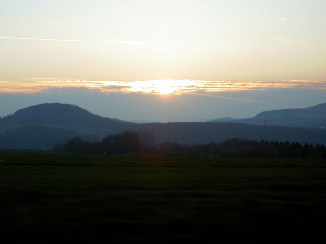 "Sonnenuntergang bei 200 Sachen"