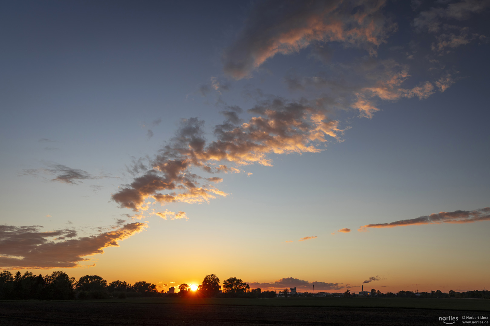 Sonnenuntergang bei Augsburg