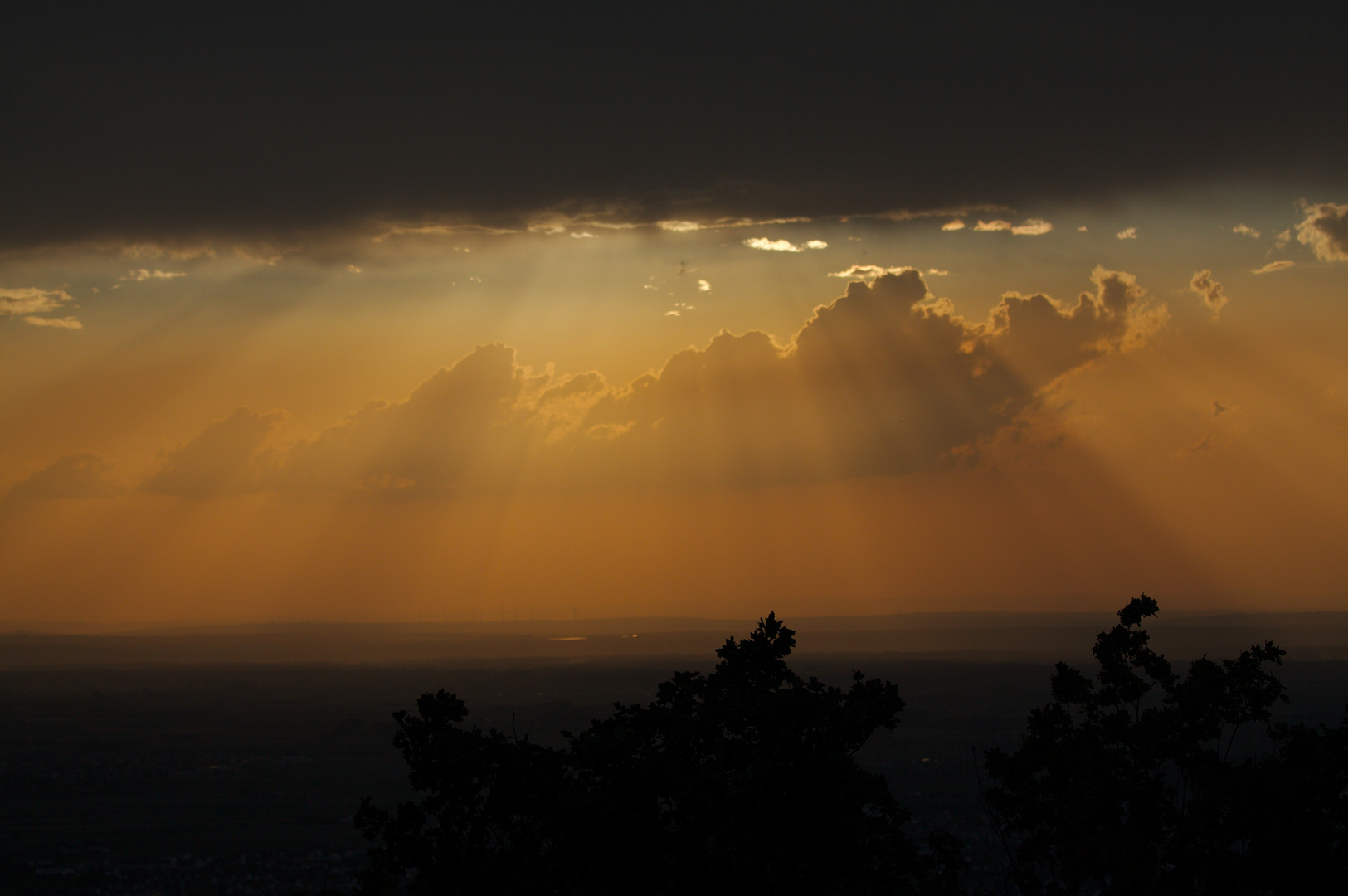 Sonnenuntergang bei Burg Frankenstein