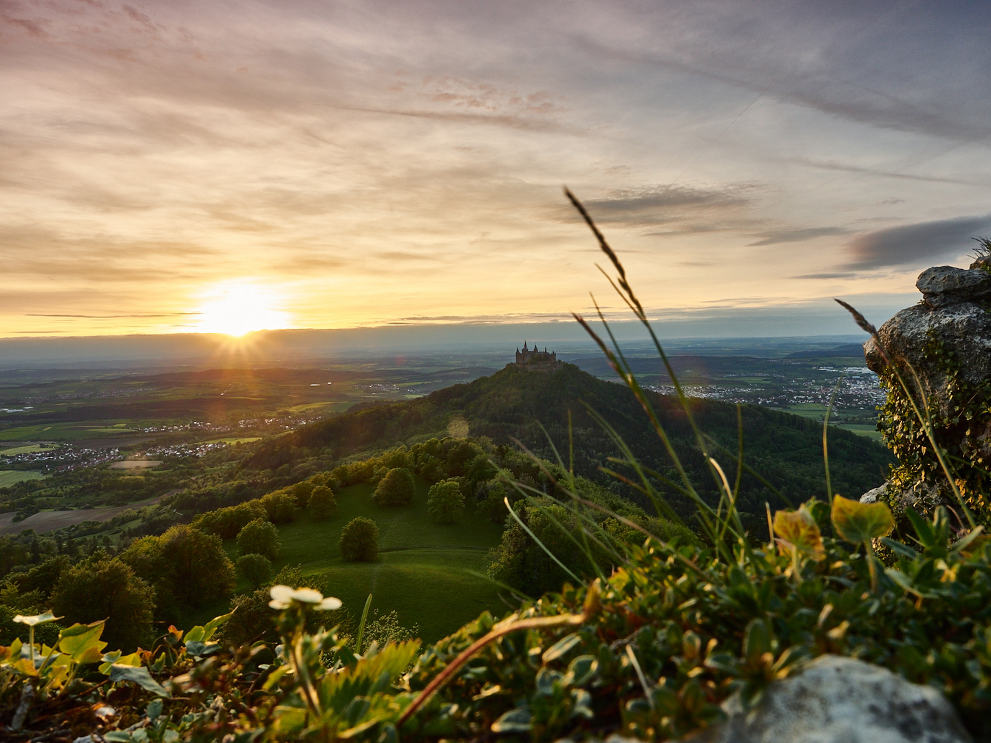 Sonnenuntergang bei Burg Hohenzollern