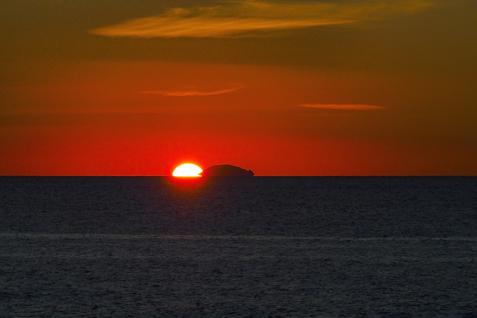 Sonnenuntergang bei den äolischen Inseln