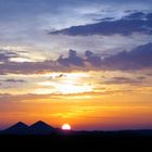 Sonnenuntergang bei den Pyramiden