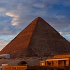 Sonnenuntergang bei den Pyramiden von Giza (Gizeh)