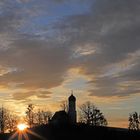 Sonnenuntergang bei der Kirche St. Johann Baptist 