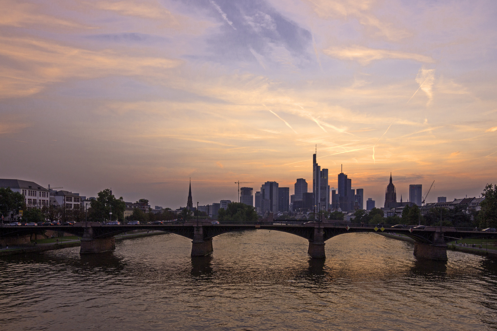 Sonnenuntergang bei der  Skyline