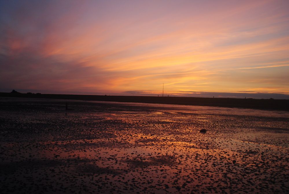 Sonnenuntergang bei Ebbe