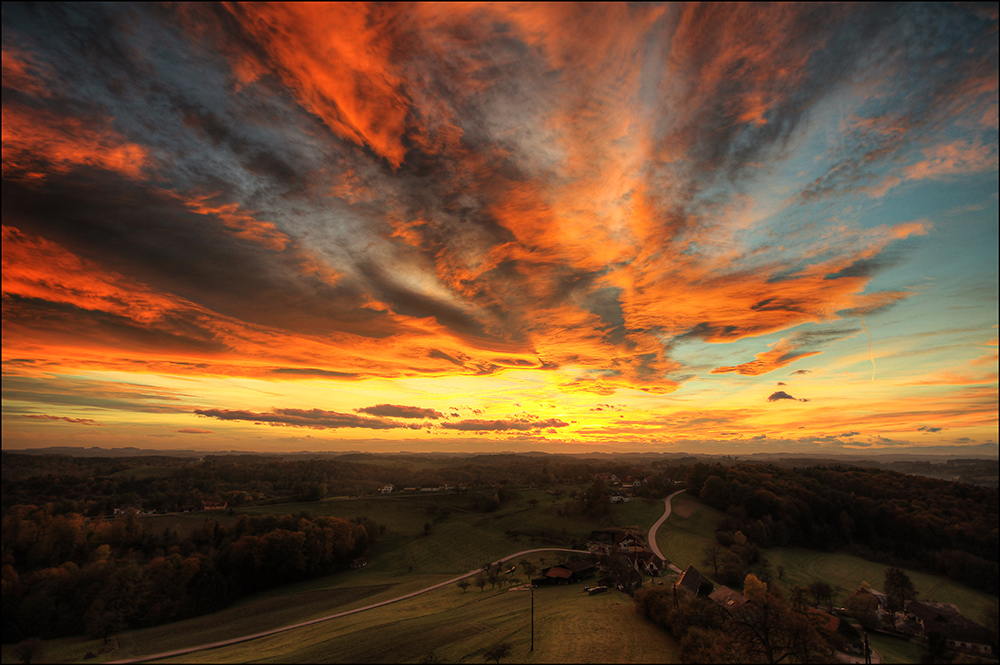 Sonnenuntergang bei Föhnwetterlage