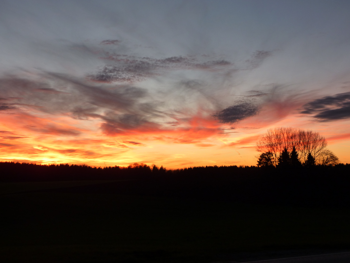 Sonnenuntergang bei Nussdorf/Bayern