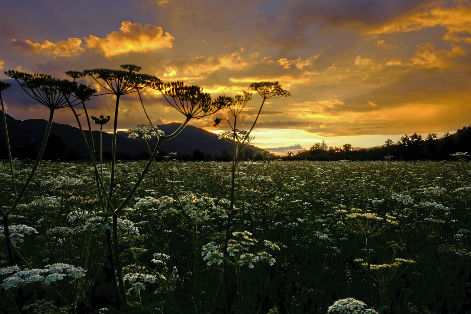 Sonnenuntergang bei Oberammergau