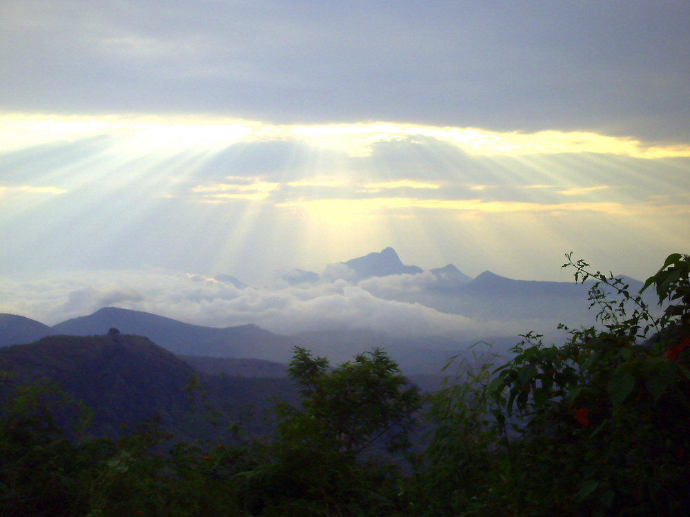 Sonnenuntergang bei Petropolis Brasilien