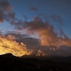 Sonnenuntergang bei schlechtem Wetter