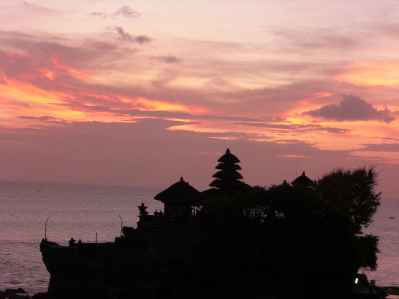 Sonnenuntergang bei Tanah Lot