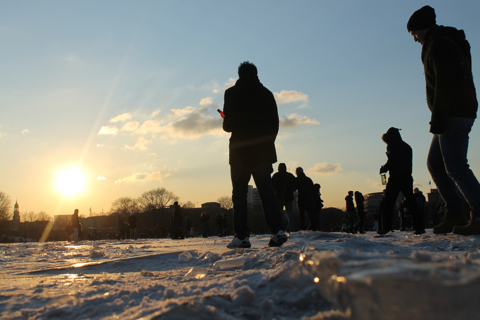 Sonnenuntergang beim Alstereisvergnügen