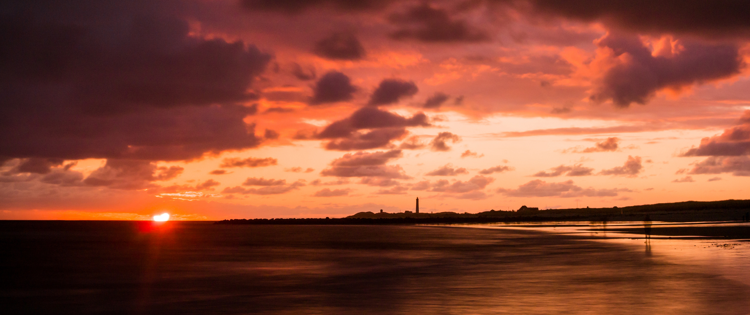 Sonnenuntergang blavand fyr 