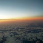 Sonnenuntergang, Blick aus dem Flugzeug