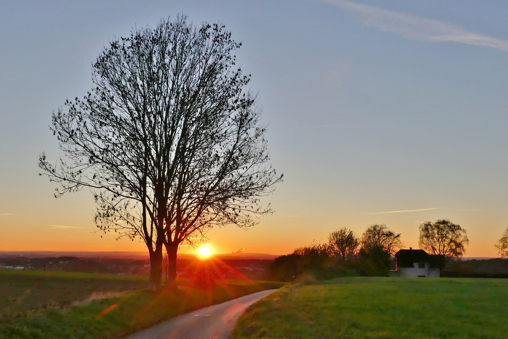 Sonnenuntergang - Blick vom Bechlenberg in Leichlingen ...