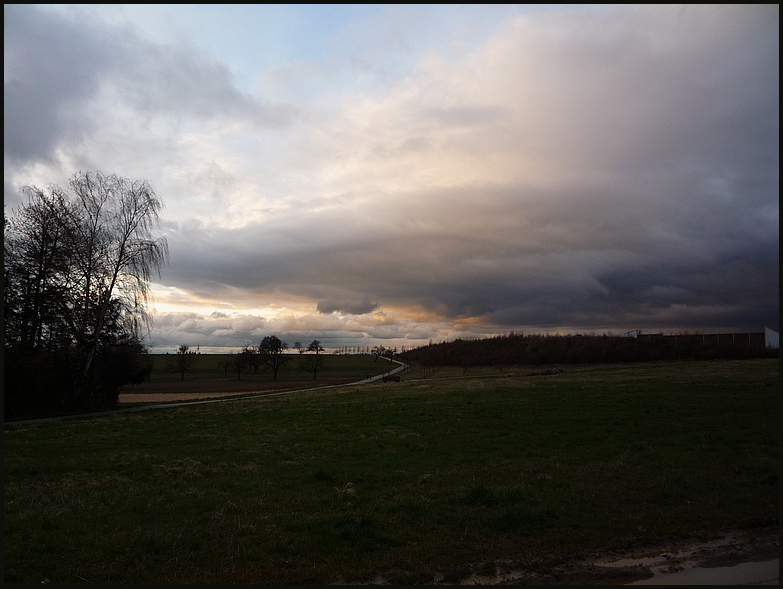 Sonnenuntergang bzw. Wolken