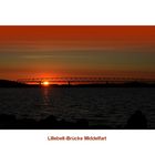 Sonnenuntergang der der kleinen Belt Brücke in Middelfart