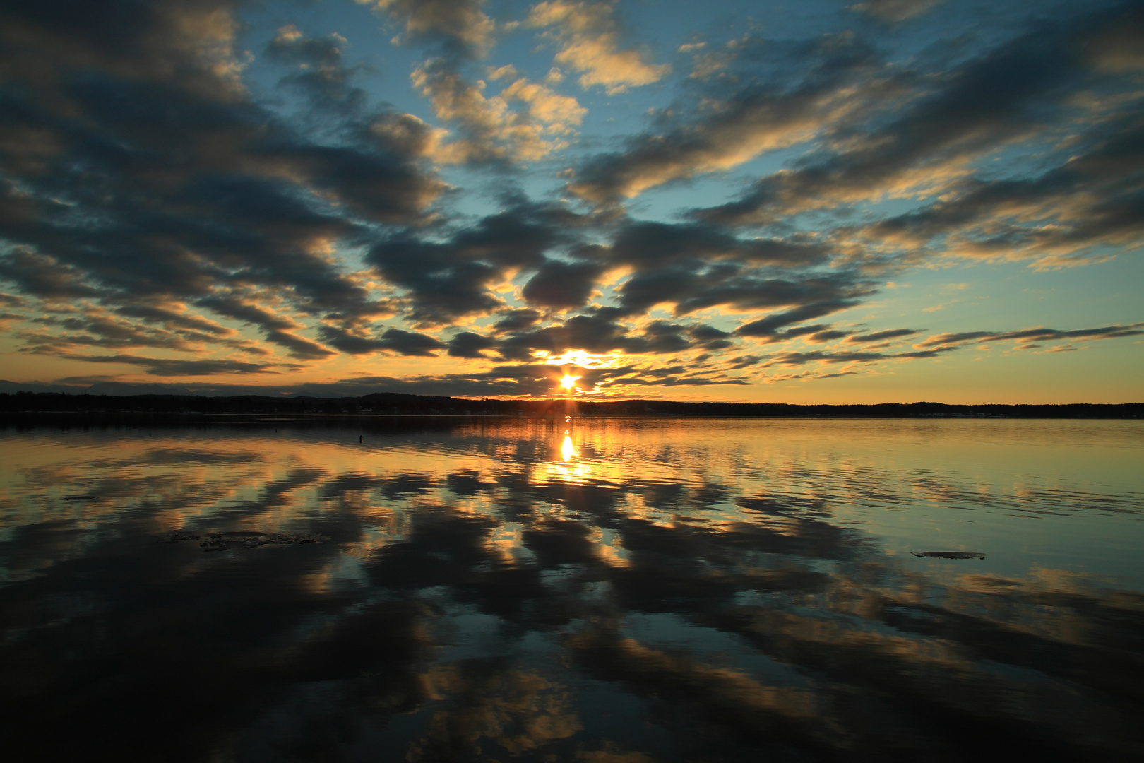 Sonnenuntergang der zweite am Starnberger See