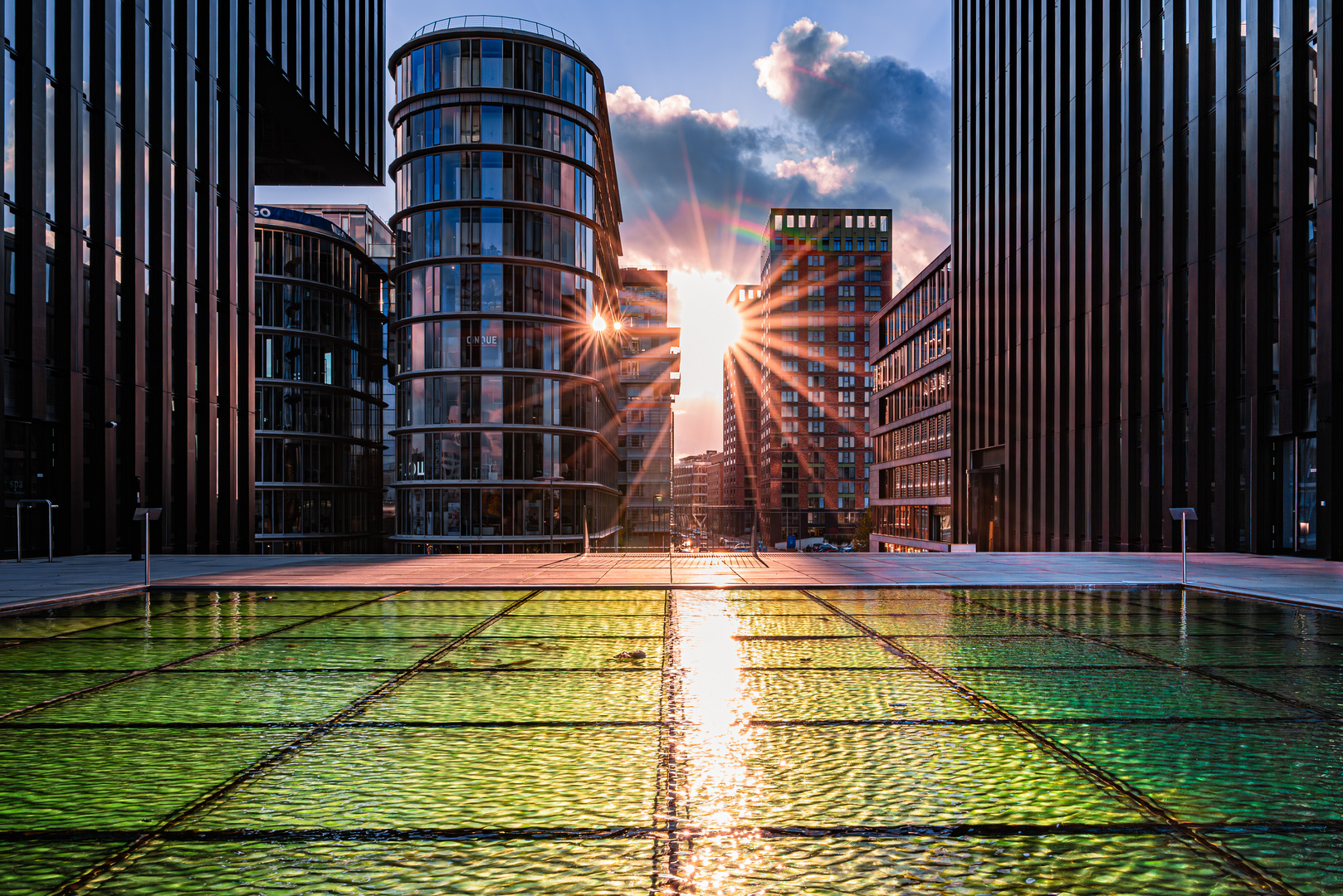 Sonnenuntergang Düsseldorf Medienhafen 