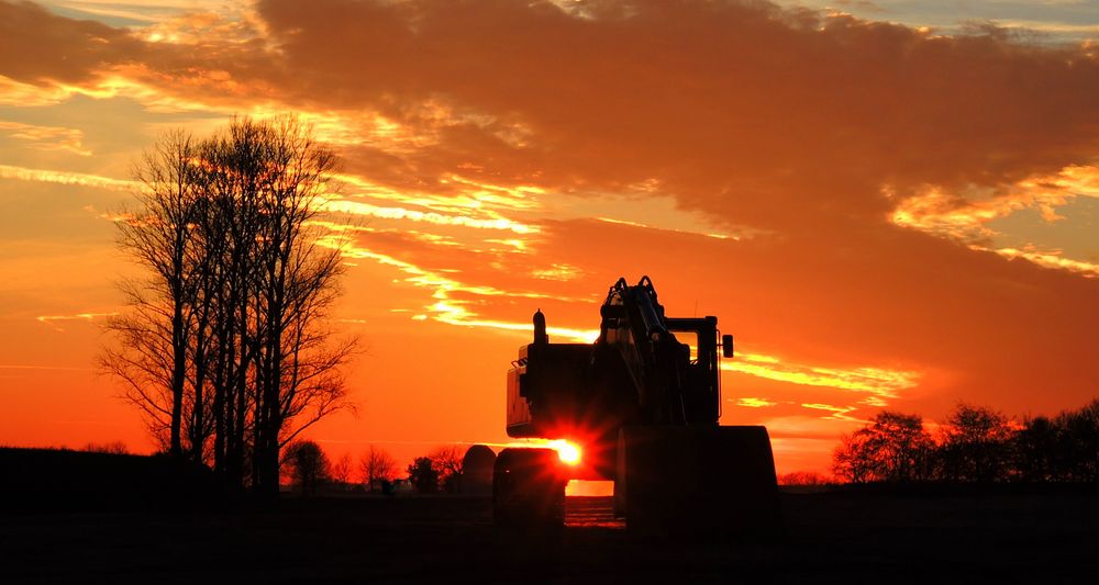 Sonnenuntergang: Ein guten Rutsch ins neue Jahr 2014...............