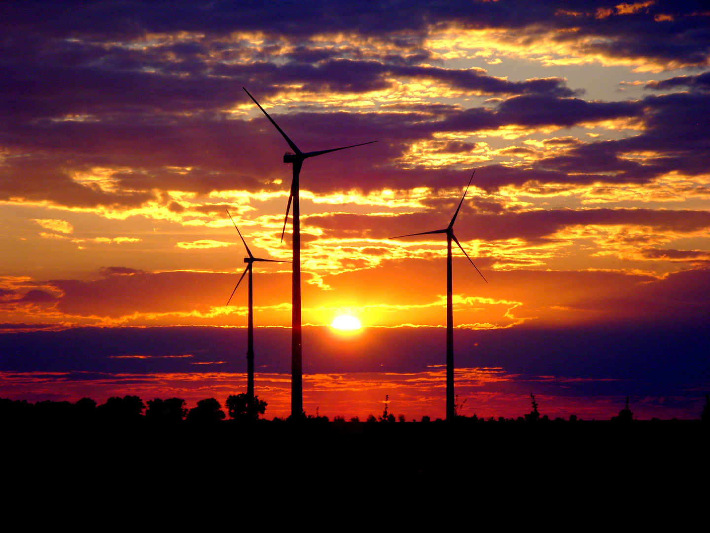 Sonnenuntergang - "Erneuerbaren Energien zur Nacht"