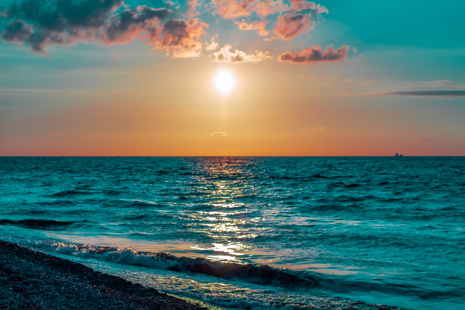 Sonnenuntergang Fehmarn rot/türkis