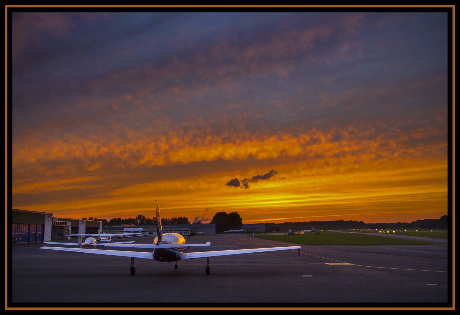 Sonnenuntergang Flugplatz Schwarze Heide, Hünxe (1)