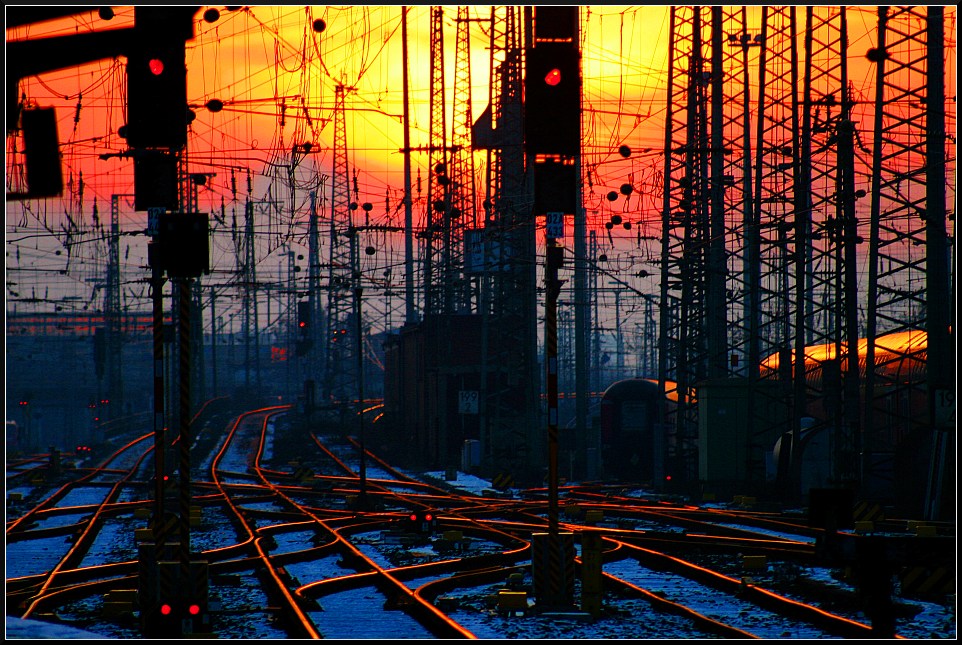 Sonnenuntergang Frankfurter Hauptbahnhof