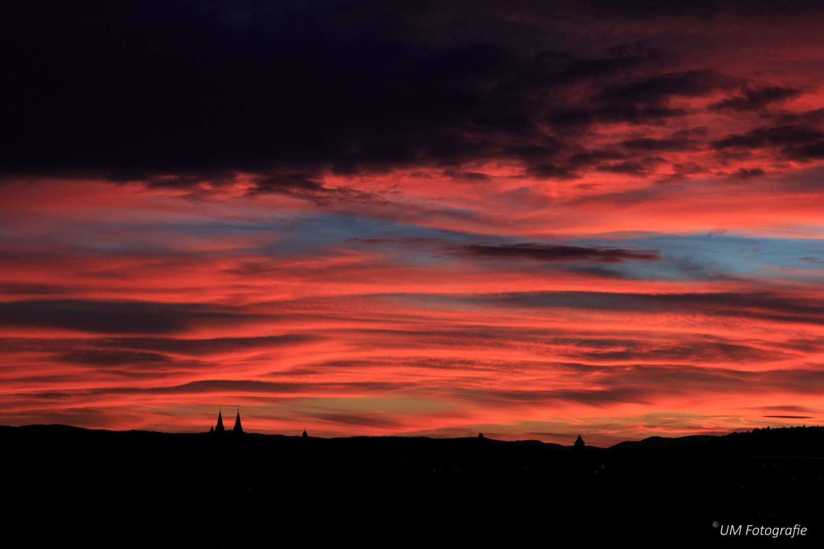 Sonnenuntergang Fritzlar bei Gweitter