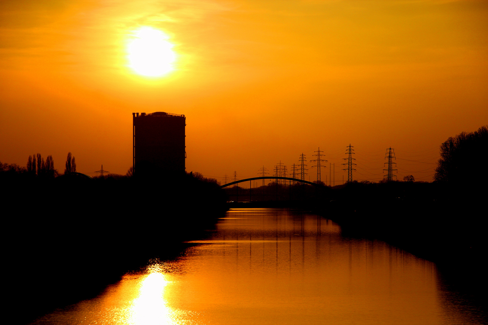 Sonnenuntergang Gasometer