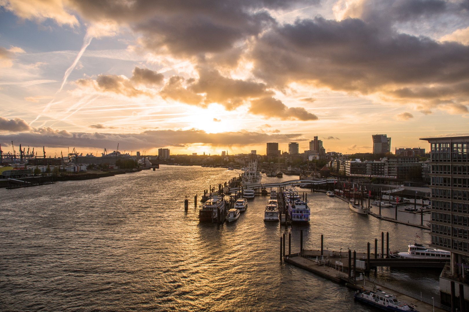 Sonnenuntergang Hafen