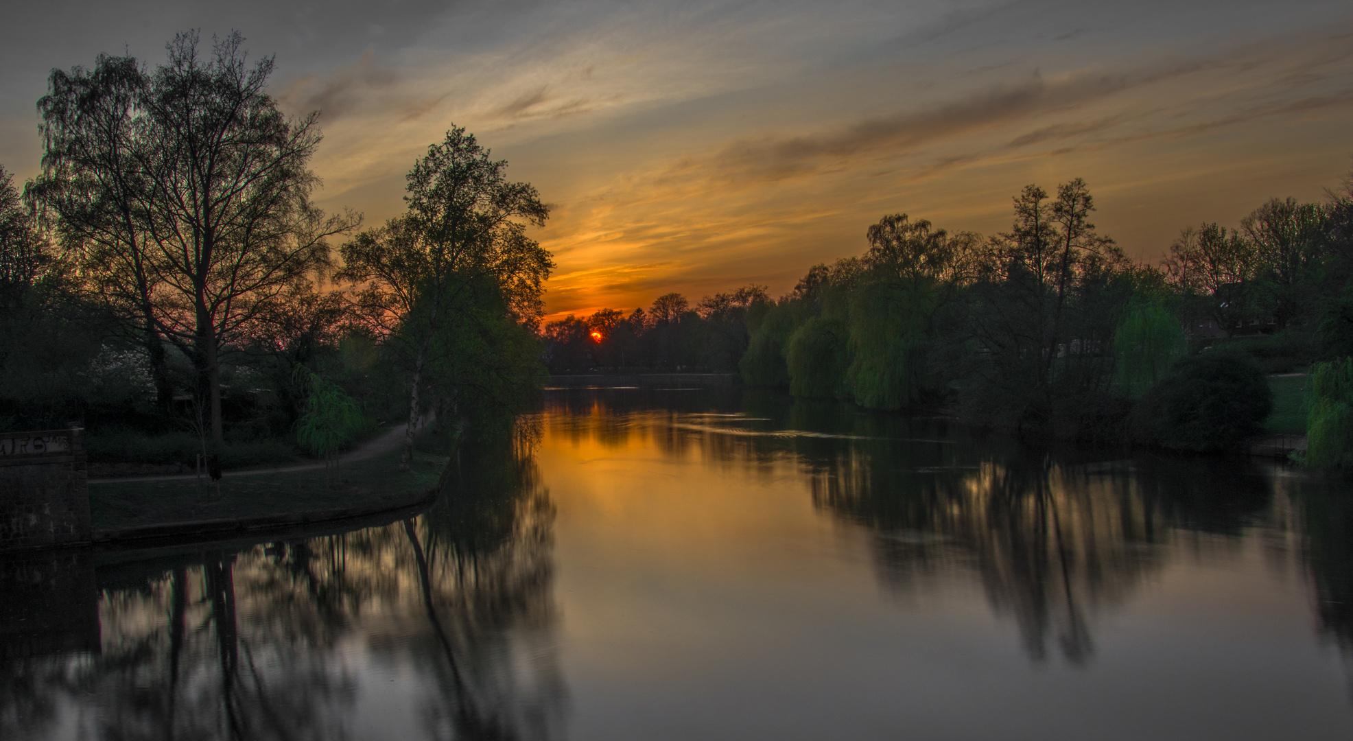 Sonnenuntergang - Hamburger Frühling!