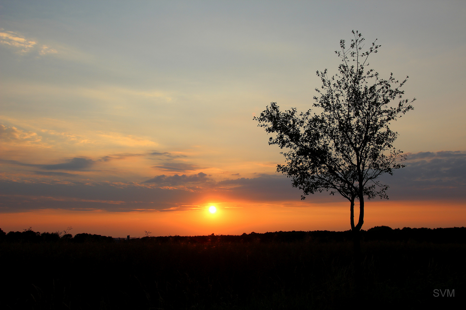 Sonnenuntergang heute Abend zwischen Gleina und Klix im Kreis Bautzen