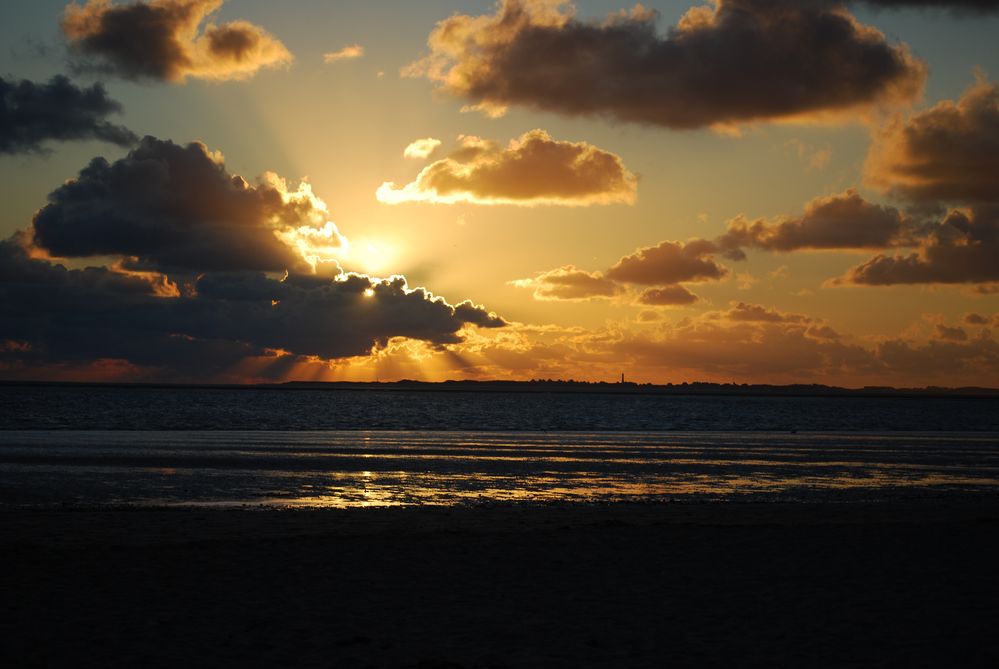 Sonnenuntergang hinter Sylt