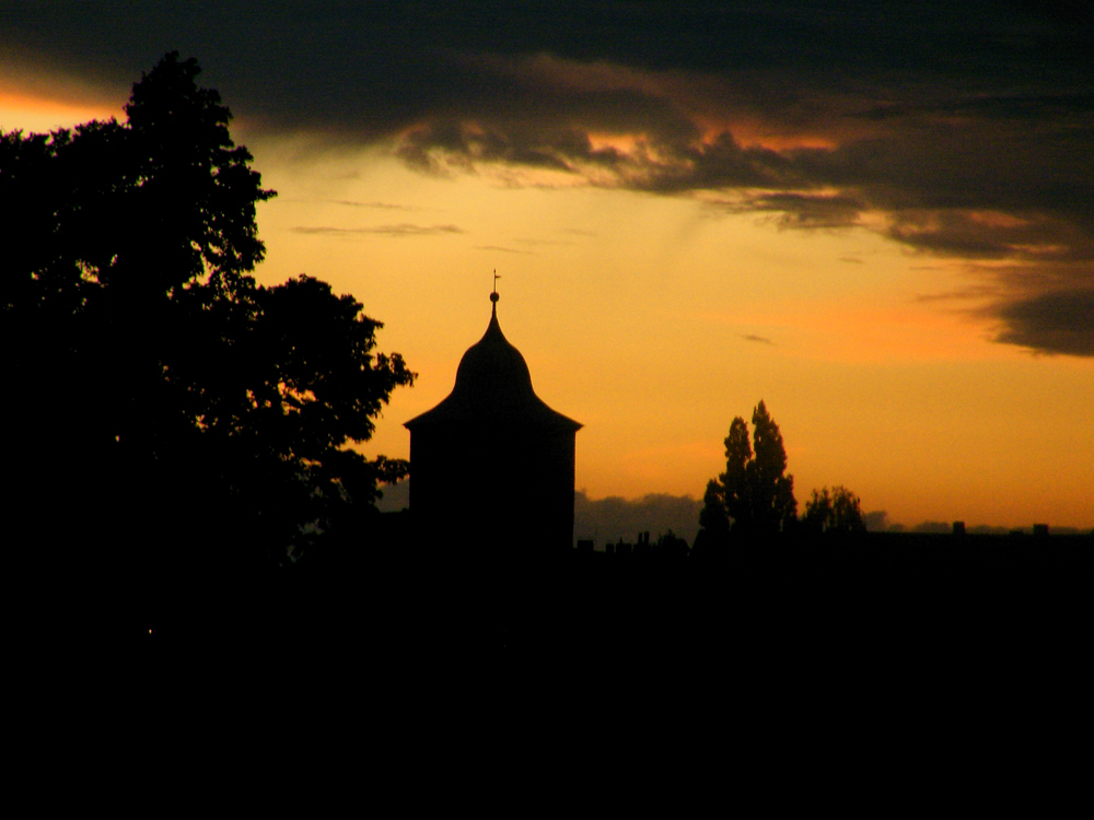 Sonnenuntergang hinterm Burgtor