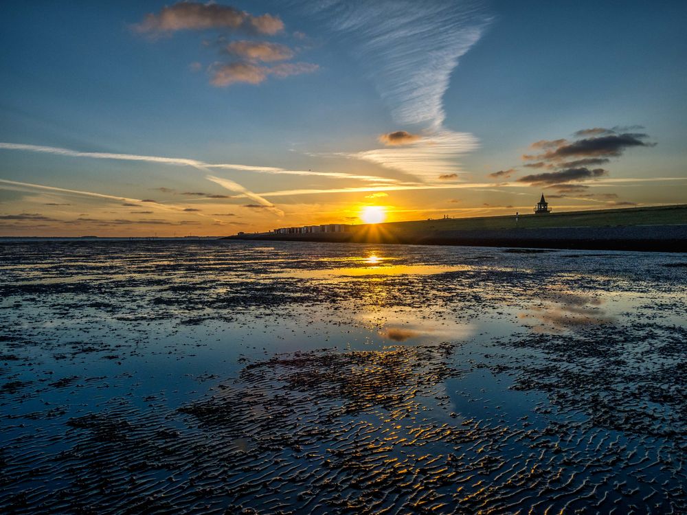 Sonnenuntergang hinterm Deich Foto & Bild world, spezial, sommer