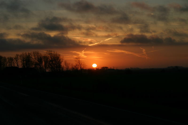 Sonnenuntergang hinterm Vordeich