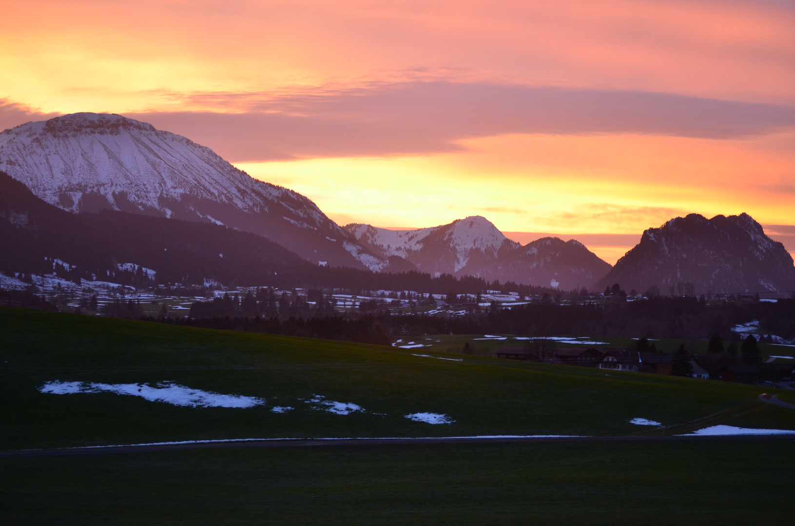 Sonnenuntergang im Allgäu - Hopfen am See 1