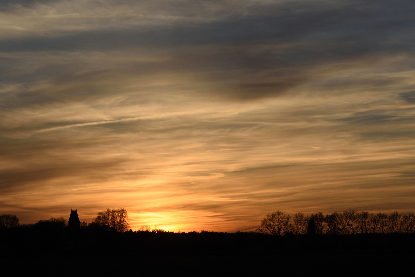 Sonnenuntergang im April